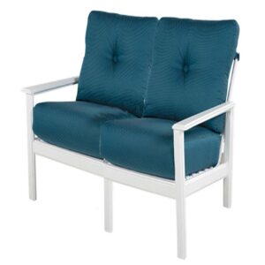 Hampton Deep Seating Loveseat