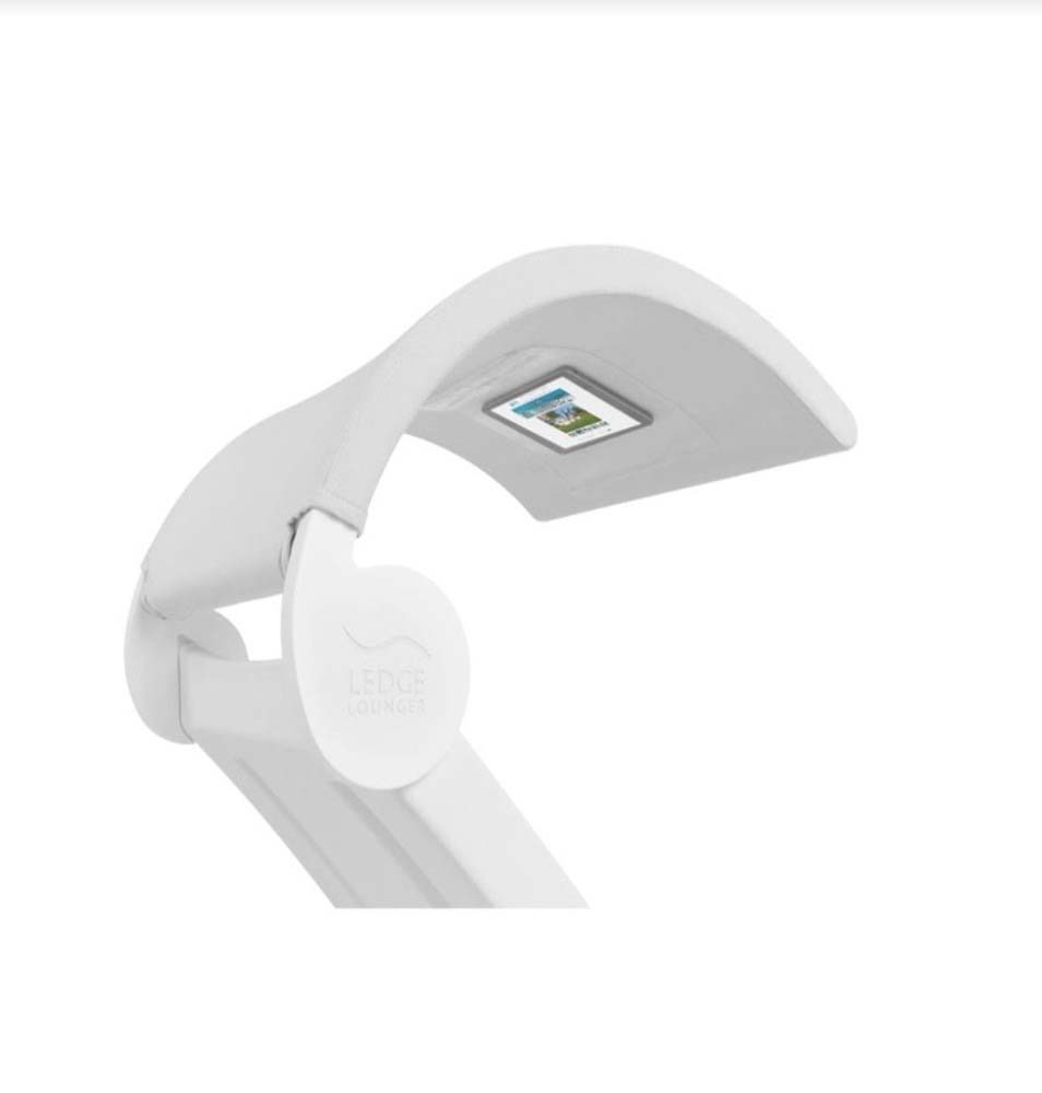 Signature Chaise Shade